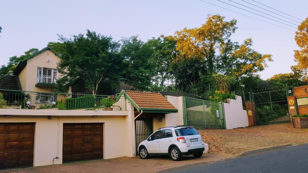 800@Merton Pretoria-Noord Exteriör bild