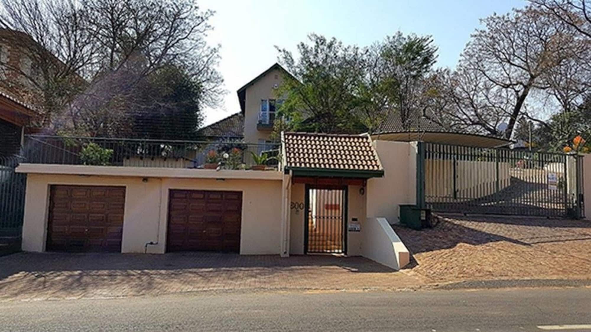 800@Merton Pretoria-Noord Exteriör bild